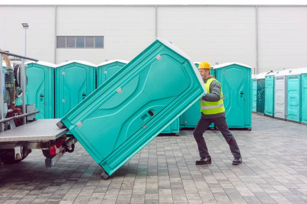 Porta potty rental for outdoor events in Paxton, IL